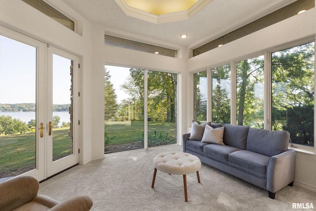 28176 226TH Street, Le Claire, IA 52753