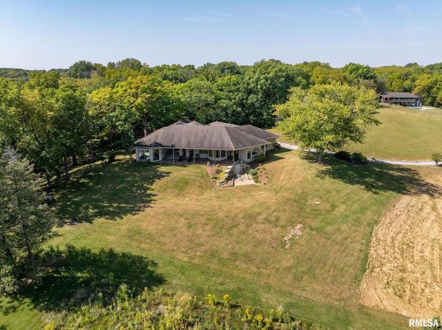 28176 226TH Street, Le Claire, IA 52753