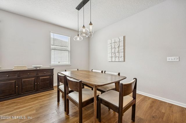 555 BLUE DAZE Street, Yulee, FL 32097