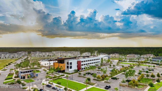 555 BLUE DAZE Street, Yulee, FL 32097