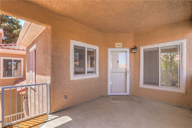 251 South Green Valley Parkway 1421, Henderson, NV 89012