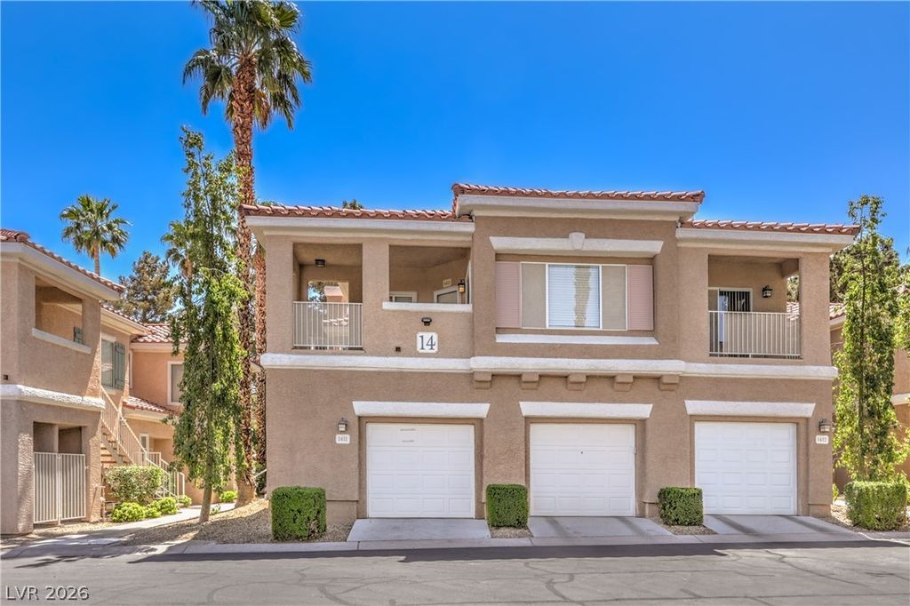 251 South Green Valley Parkway 1421, Henderson, NV 89012