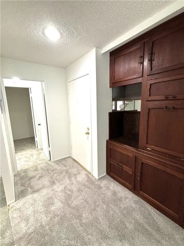 7890 E Spring 4V, Long Beach, CA 90815