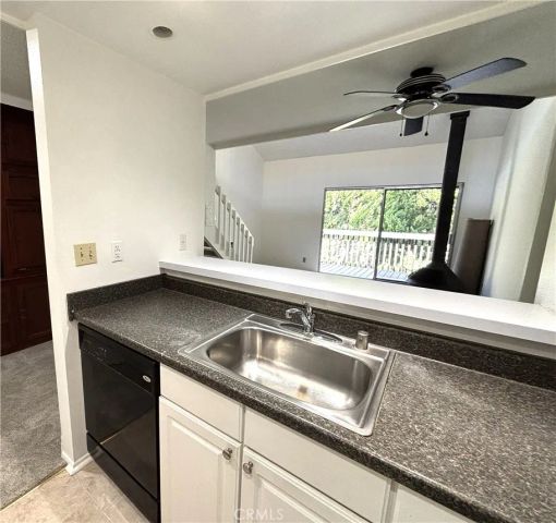 7890 E Spring 4V, Long Beach, CA 90815