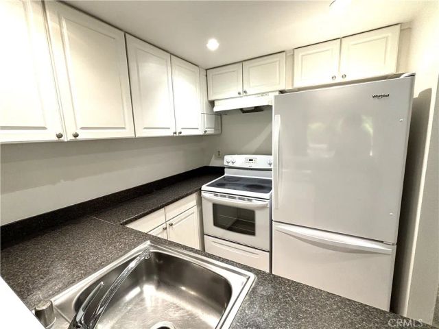 7890 E Spring 4V, Long Beach, CA 90815