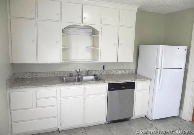 1130 S Florence Avenue, Tulsa, OK 74104