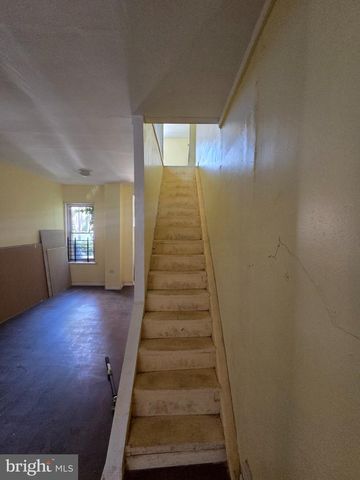 2637 N PALETHORP ST, Philadelphia, PA 19133