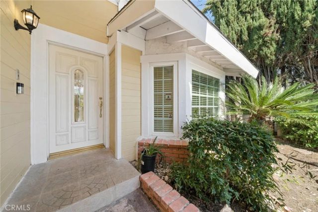 7427 Tunney Avenue, Reseda, CA 91335