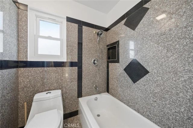 7427 Tunney Avenue, Reseda, CA 91335