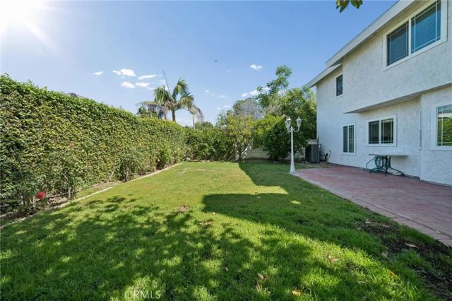 7427 Tunney Avenue, Reseda, CA 91335