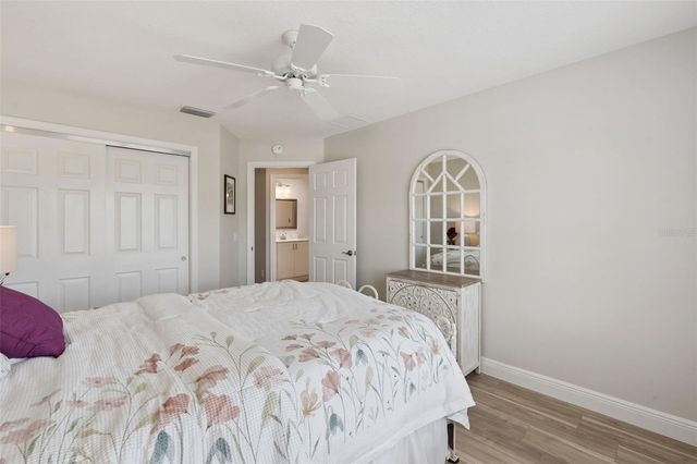 1877 WALDEN WAY, The Villages, FL 32162