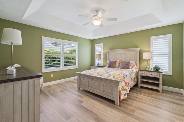1877 WALDEN WAY, The Villages, FL 32162
