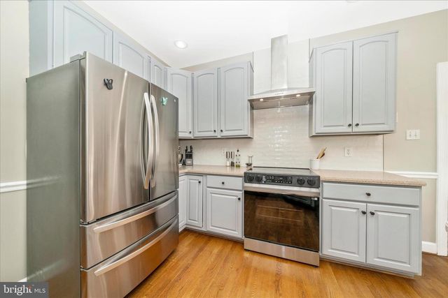 3339 KNOLLS PKWY, Ijamsville, MD 21754