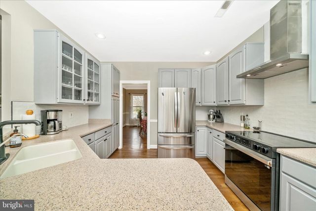 3339 KNOLLS PKWY, Ijamsville, MD 21754