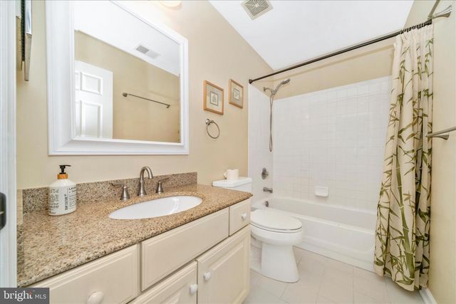 3339 KNOLLS PKWY, Ijamsville, MD 21754