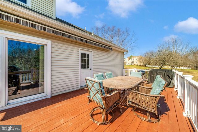 3339 KNOLLS PKWY, Ijamsville, MD 21754