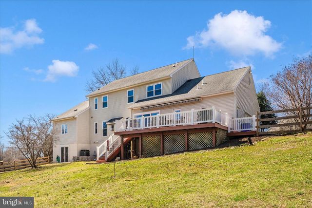 3339 KNOLLS PKWY, Ijamsville, MD 21754