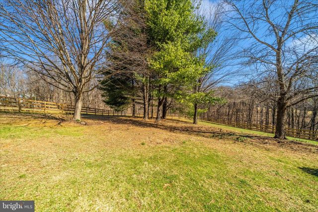 3339 KNOLLS PKWY, Ijamsville, MD 21754