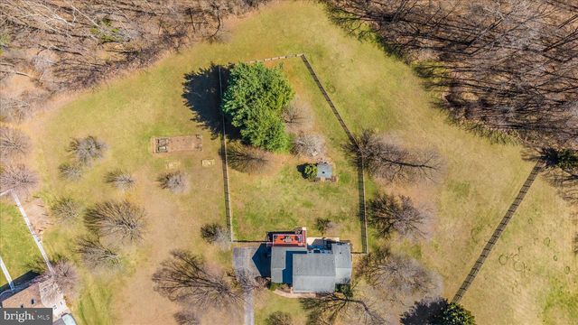 3339 KNOLLS PKWY, Ijamsville, MD 21754