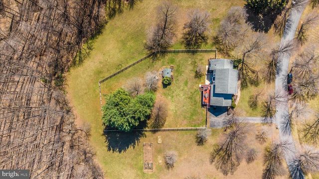 3339 KNOLLS PKWY, Ijamsville, MD 21754