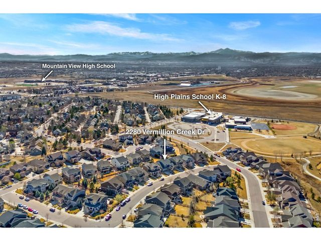 2280 Vermillion Creek Dr, Loveland, CO 80538