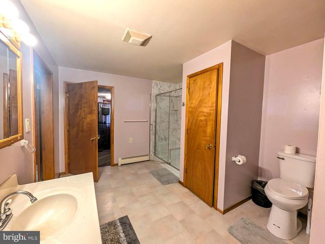 645 MILTONBERGER RD, Orrtanna, PA 17353