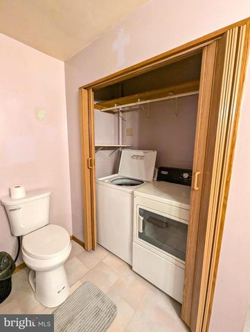 645 MILTONBERGER RD, Orrtanna, PA 17353