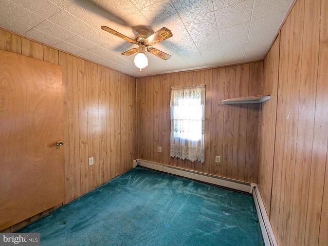645 MILTONBERGER RD, Orrtanna, PA 17353