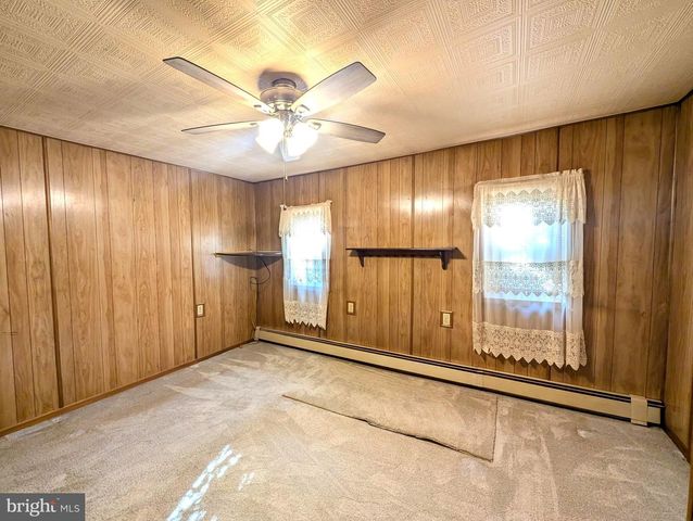 645 MILTONBERGER RD, Orrtanna, PA 17353