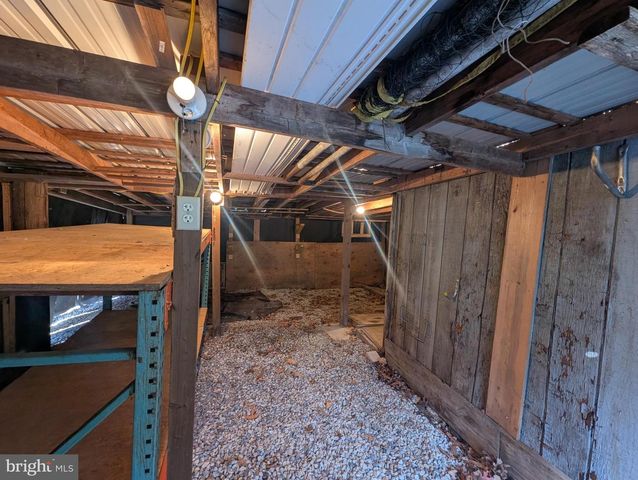 645 MILTONBERGER RD, Orrtanna, PA 17353