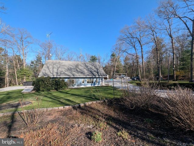 645 MILTONBERGER RD, Orrtanna, PA 17353