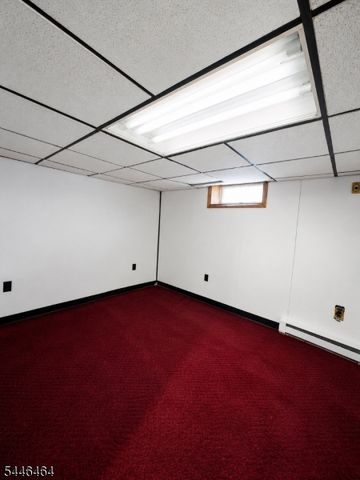 440 Preakness Ave, Paterson City, NJ 07502