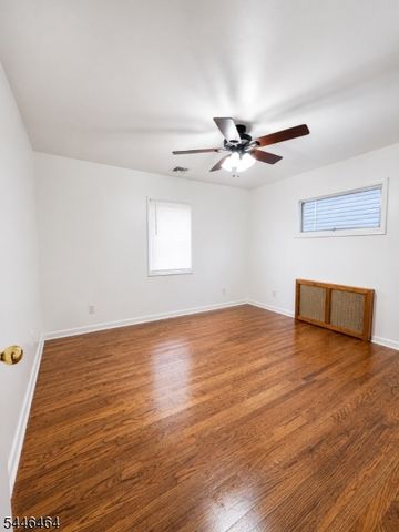 440 Preakness Ave, Paterson City, NJ 07502