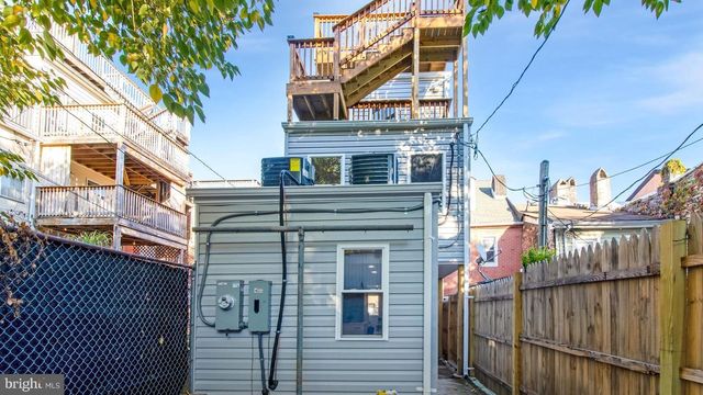 304 S WOLFE ST, Baltimore, MD 21231