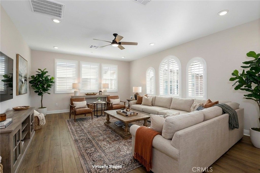Image 19 of property listing at 20506 Galloway Drive, Saugus, CA 91350