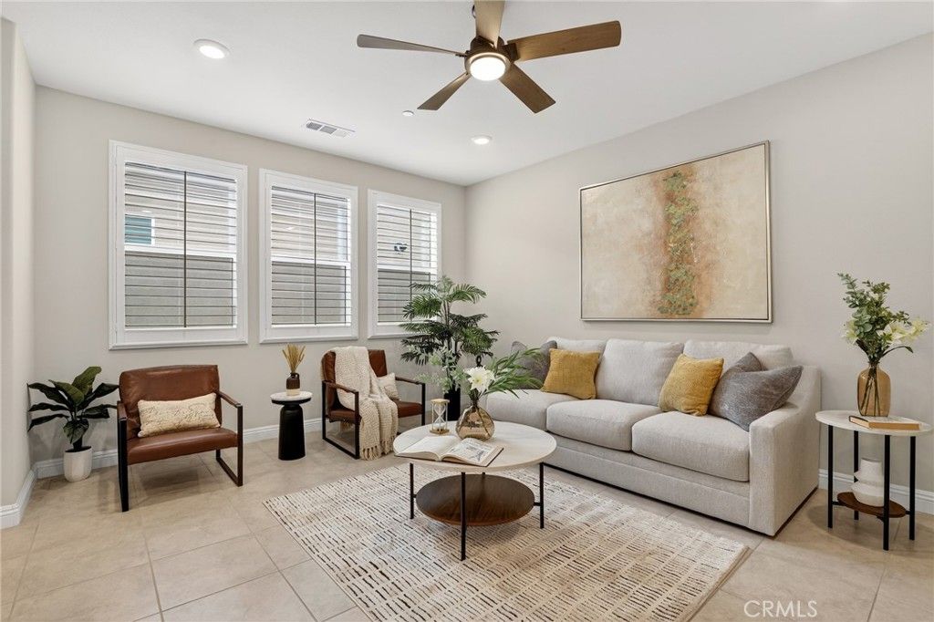 Image 2 of property listing at 20506 Galloway Drive, Saugus, CA 91350