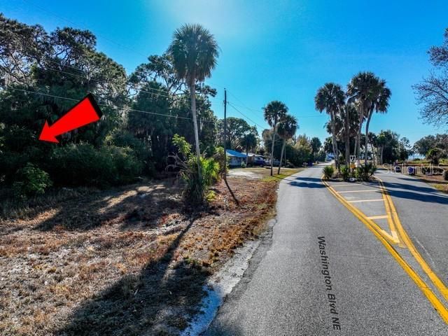 1632 WASHINGTON BOULEVARD NE, Lake Placid, FL 33852