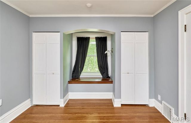 6909 Dartmouth Avenue, St Louis, MO 63130