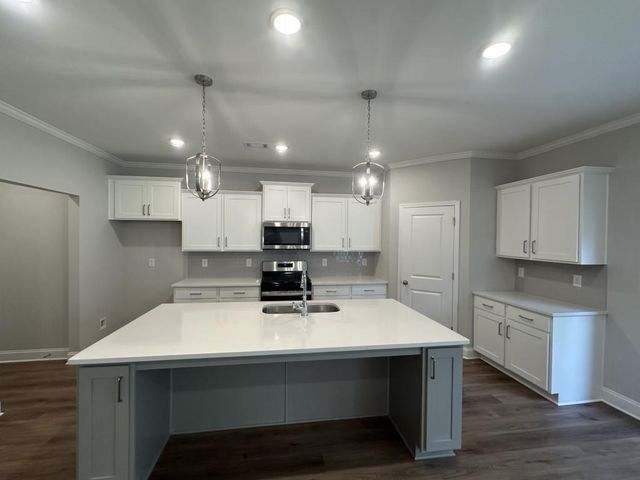 4862 White Street, Sugar Hill, GA 30518