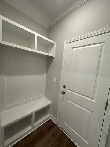 4862 White Street, Sugar Hill, GA 30518