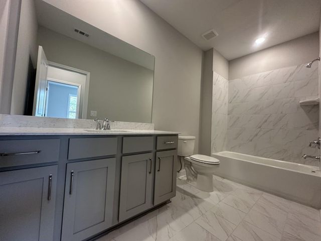 4862 White Street, Sugar Hill, GA 30518