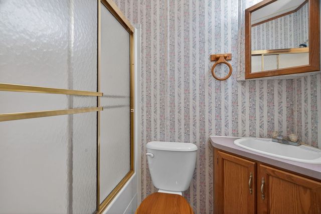 46 Lakeshore Drive, Wilmington, IL 60481