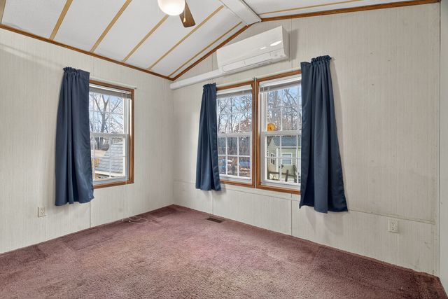 46 Lakeshore Drive, Wilmington, IL 60481