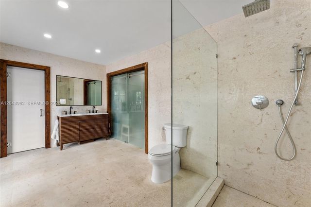 1110 N River Drive, Miami, FL 33136