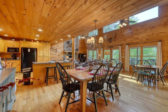 964 Walkabout Creek Road, Morganton, GA 30560