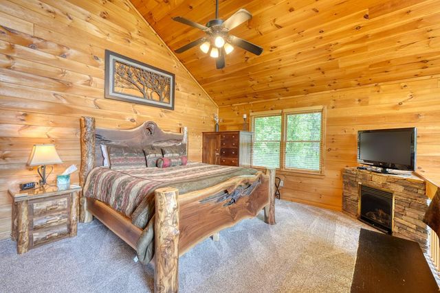 964 Walkabout Creek Road, Morganton, GA 30560