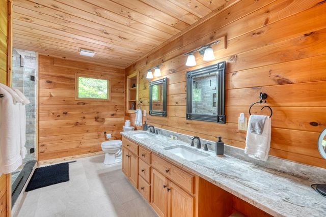 964 Walkabout Creek Road, Morganton, GA 30560