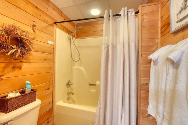 964 Walkabout Creek Road, Morganton, GA 30560