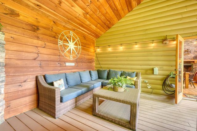 964 Walkabout Creek Road, Morganton, GA 30560