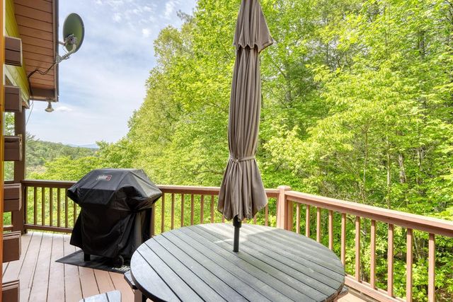 964 Walkabout Creek Road, Morganton, GA 30560